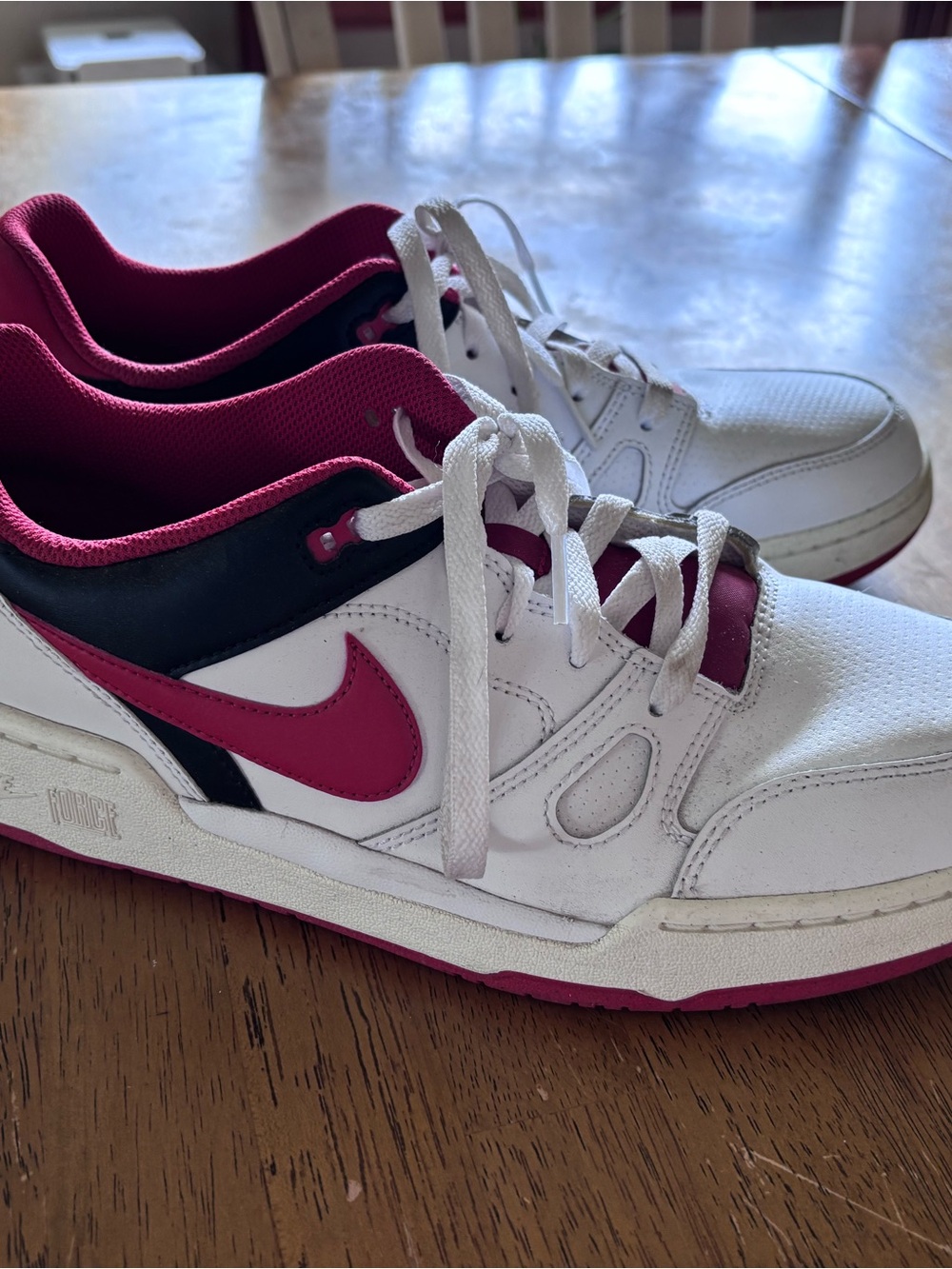 Nike Full Force Low in white/mystic red/black, Men’s 10.5